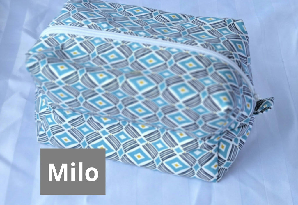 Large Boxy Pouch (makeup , markers, toiletries) image 3