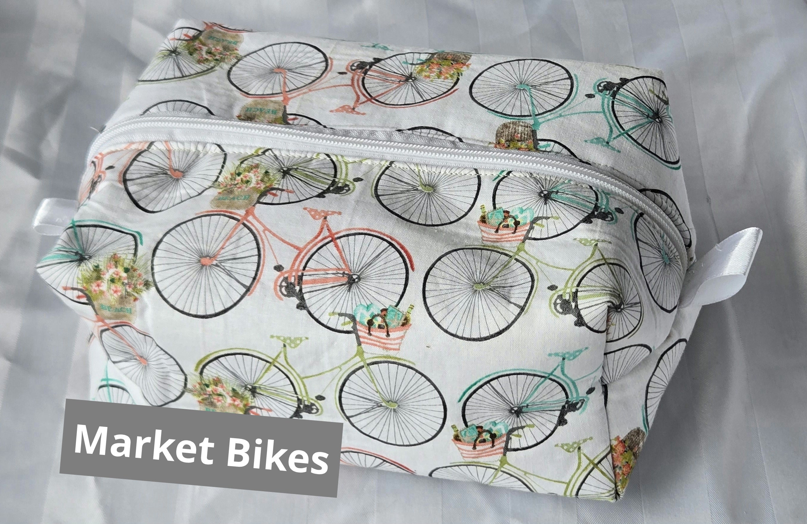 Large Boxy Pouch (makeup , markers, toiletries) image 9